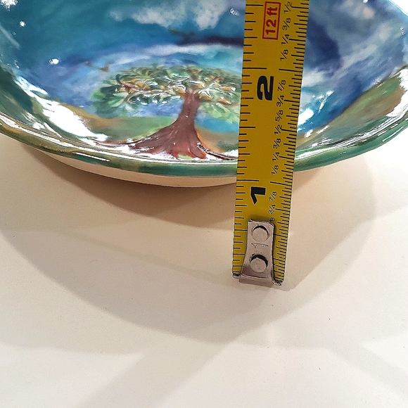 Handcrafted tree bowl. - Picture 5 of 5